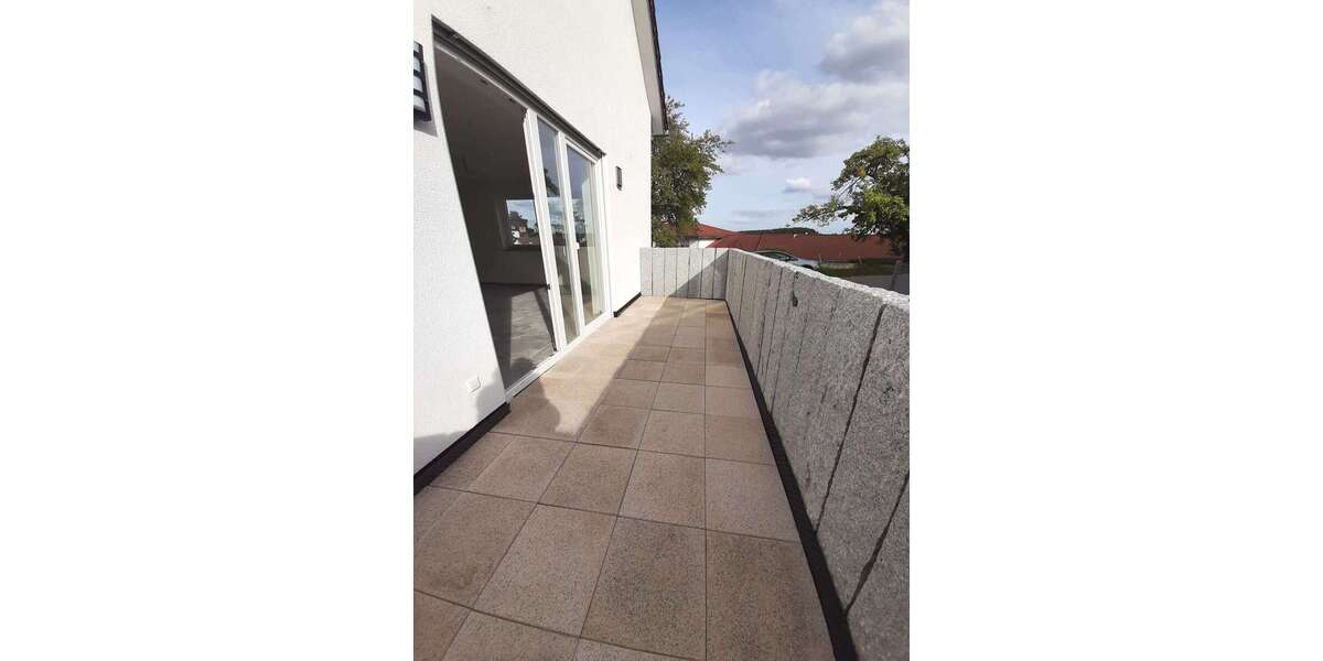 Etagenwohnung Kirchardt - 4 Zimmer, 130 m&sup2;, 1.150&euro; | Angebot:25563133