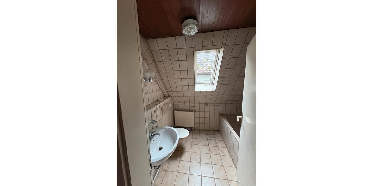 Einfamilienhaus Niefern-Öschelbronn Öschelbronn - 4 Zimmer, 120 m&sup2;, 120.000&euro; | Angebot:25087527