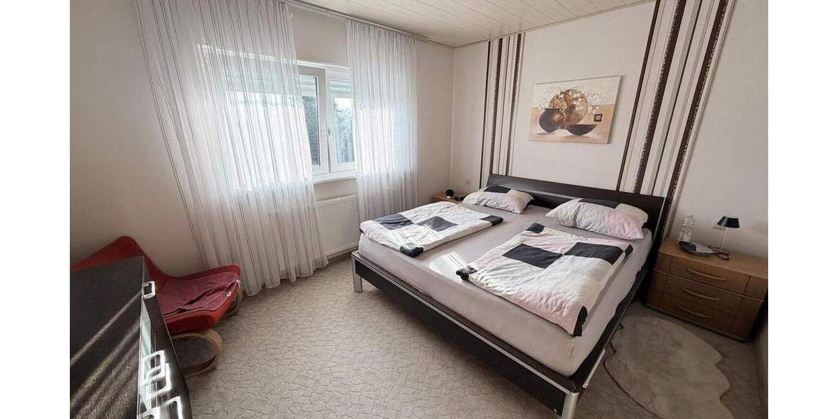 Einfamilienhaus Sinsheim Dühren - 7 Zimmer, 190 m&sup2;, 645.000&euro; | Angebot:25730296