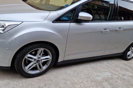 Ford C-Max 76.000 km 13.500 &euro; Neulingen 75245