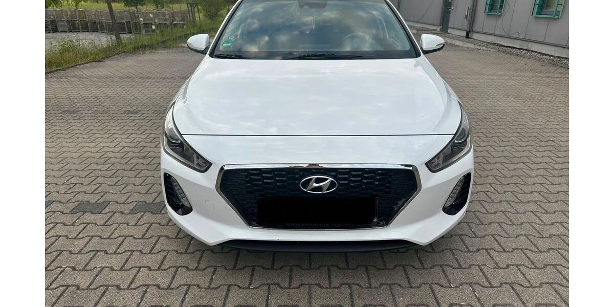 Hyundai i30 137.500 km 10.200 &euro; Gemmingen 75050