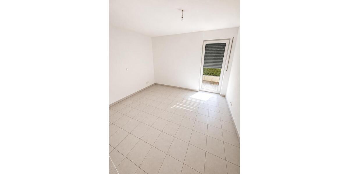 Etagenwohnung Ubstadt-Weiher Weiher - 2 Zimmer, 65 m&sup2;, 900&euro; | Angebot:26702457