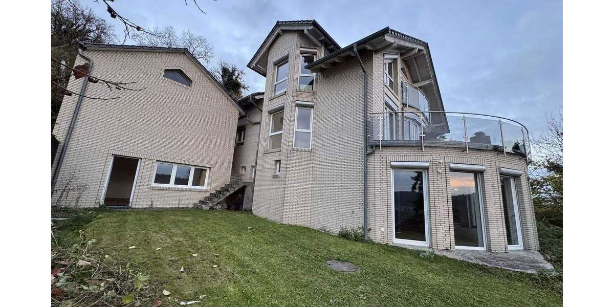 Einfamilienhaus Neckarzimmern - 6 Zimmer, 315 m&sup2;, 2.600&euro; | Angebot:25757028