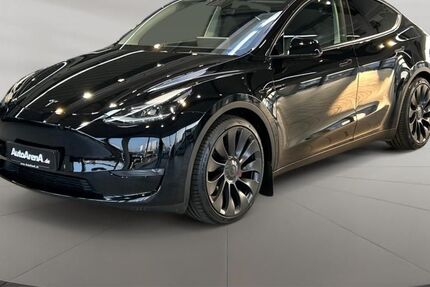 Tesla Model Y 39.092 km 39.989 &euro; Neckarsulm-Obereisesheim 74172