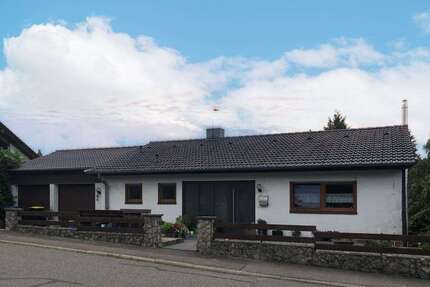 Haus Hüffenhardt - 6 Zimmer, 124 m&sup2;, 293.000&euro; | Angebot:23585376