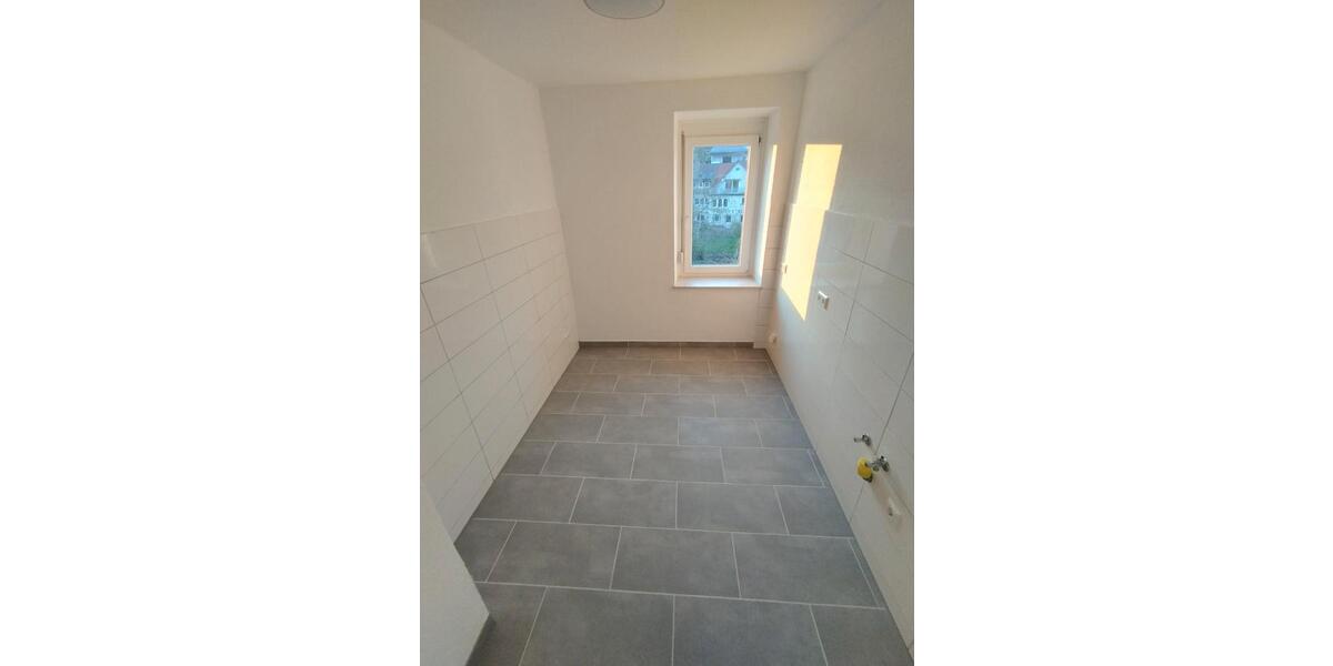 Etagenwohnung Sternenfels - 3 Zimmer, 50 m&sup2;, 400&euro; | Angebot:25980434