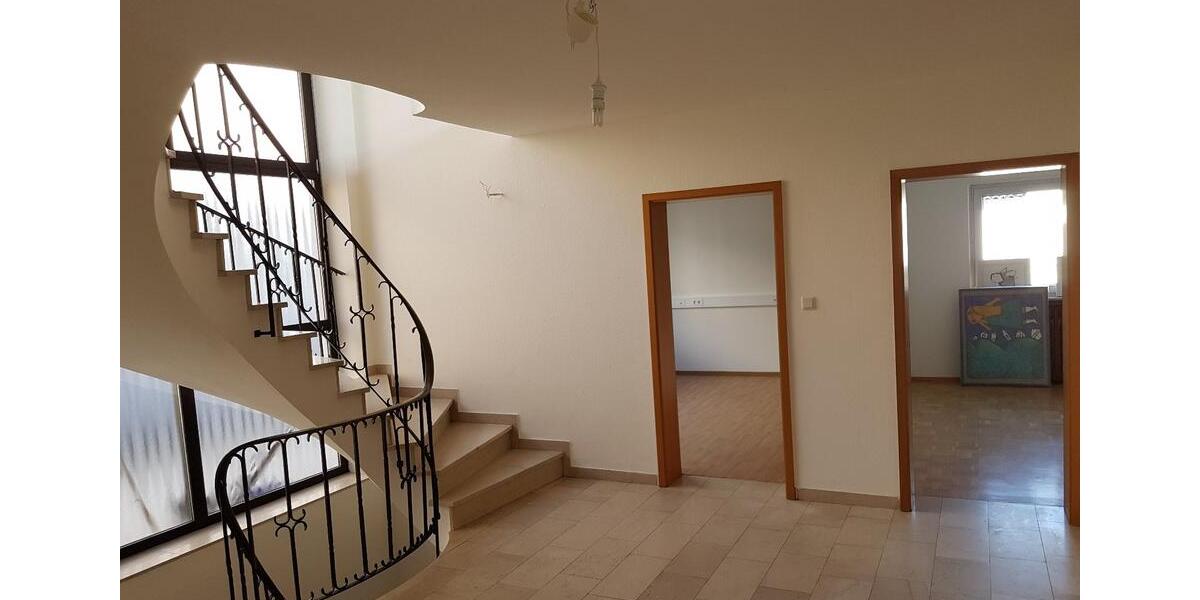 Gewerbeobjekt Walldorf - 2.650&euro; | Angebot:25181504