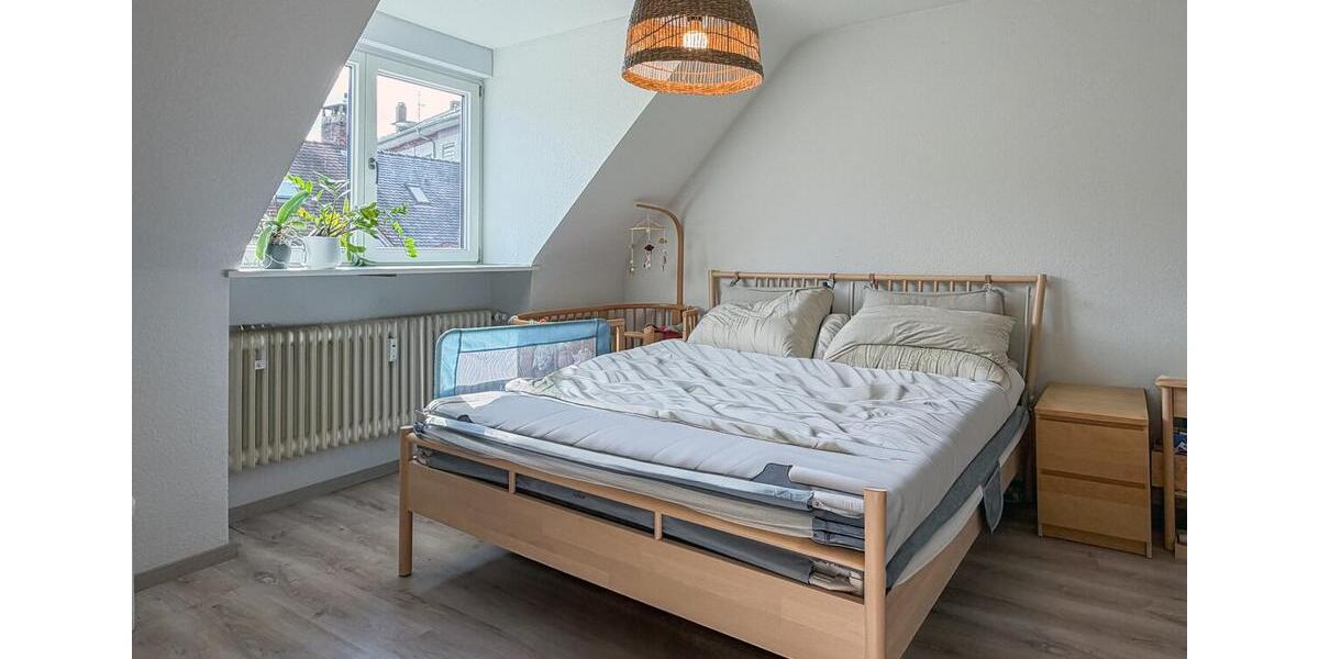 Maisonettenwohnung Bruchsal - 4 Zimmer, 90 m&sup2;, 900&euro; | Angebot:25807501
