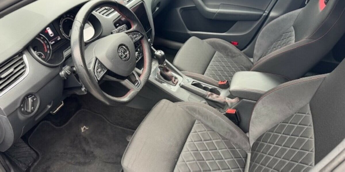 Skoda Octavia Combi RS 2.0 TDI 4x4 145.000 km 16.990 &euro; Neckarsulm 74172