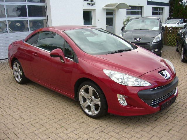 Peugeot 308 99.800 km 7.994 &euro; Walldorf / Baden 69190