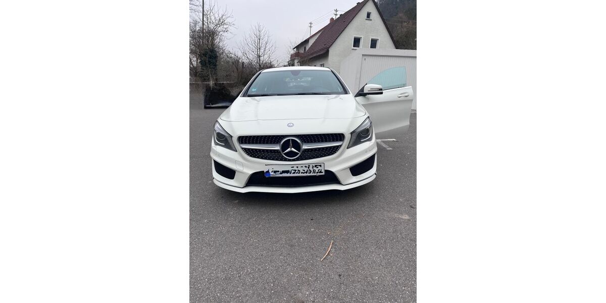 Mercedes-Benz CLA 180 161.000 km 14.800 &euro; Leingarten 74211