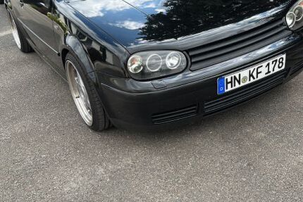 VW Golf 135.000 km 5.999 &euro; Bad Wimpfen 74206