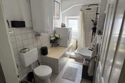 Haus Neckarbischofsheim - 2 Zimmer, 674 m&sup2;, 695.000&euro; | Angebot:25730271