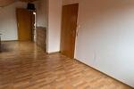 Dachgeschoßwohnung Kirchardt - 3 Zimmer, 75 m&sup2;, 640&euro; | Angebot:25892371