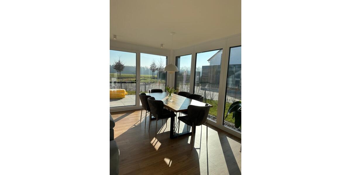 Erdgeschoßwohnung Freudental - 4 Zimmer, 108 m&sup2;, 598.000&euro; | Angebot:24738014