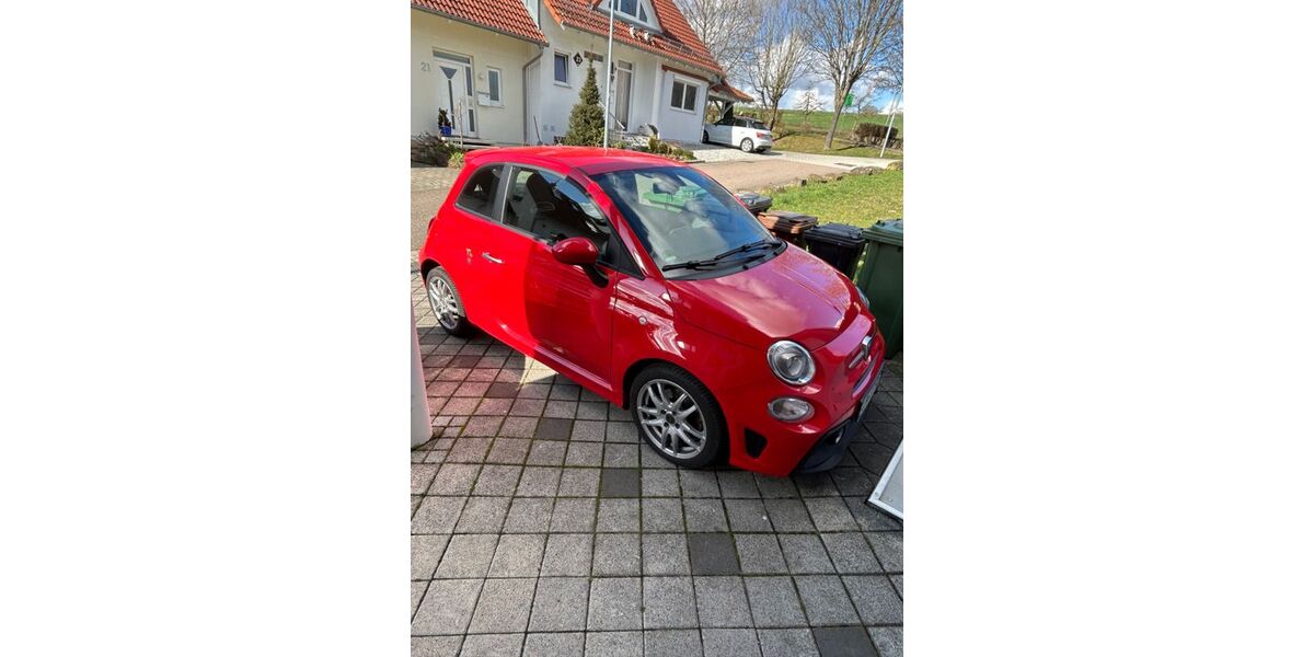 Abarth 595 35.000 km 18.400 &euro; Bietigheim 74321