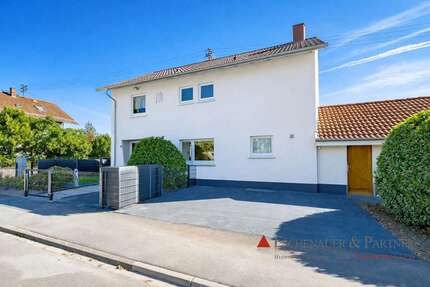 Haus Wiesloch - 6 Zimmer, 139 m&sup2;, 1.700&euro; | Angebot:25842417