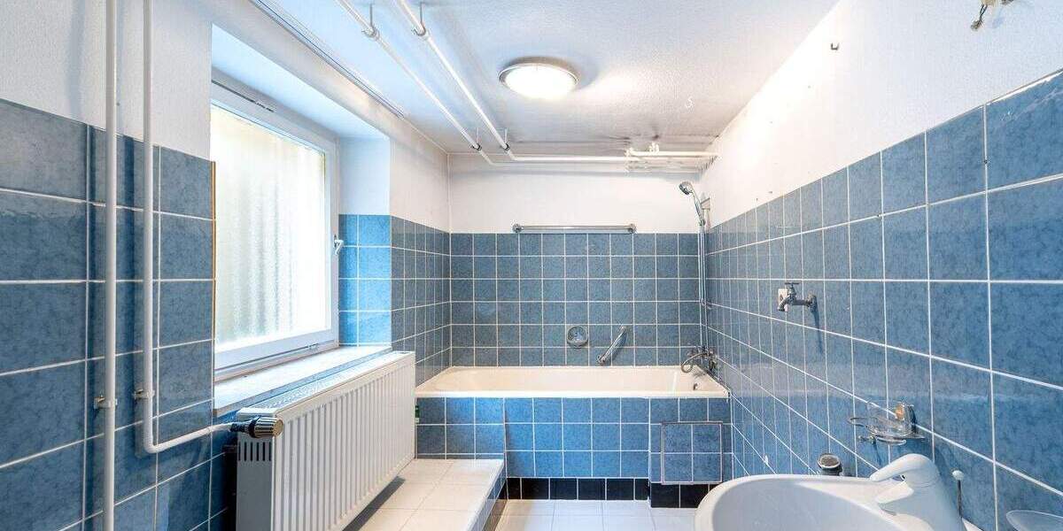 Einfamilienhaus Oberriexingen - 7 Zimmer, 178 m&sup2;, 195.000&euro; | Angebot:25698023