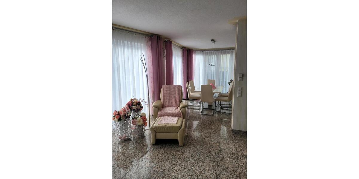 Terrassenwohnung Bad Friedrichshall - 4 Zimmer, 132 m&sup2;, 545.000&euro; | Angebot:25087876