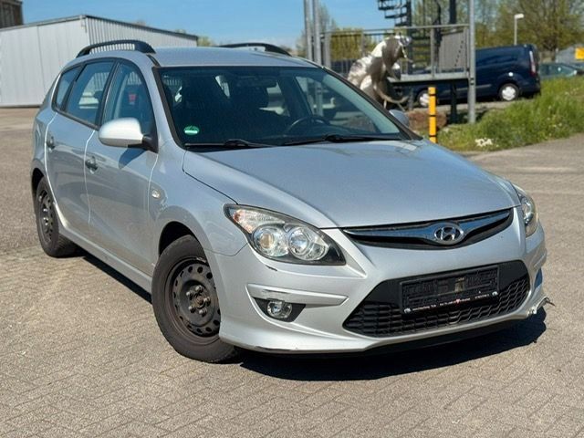 Hyundai i30 205.000 km 1.399 &euro; Bruchsal 76646