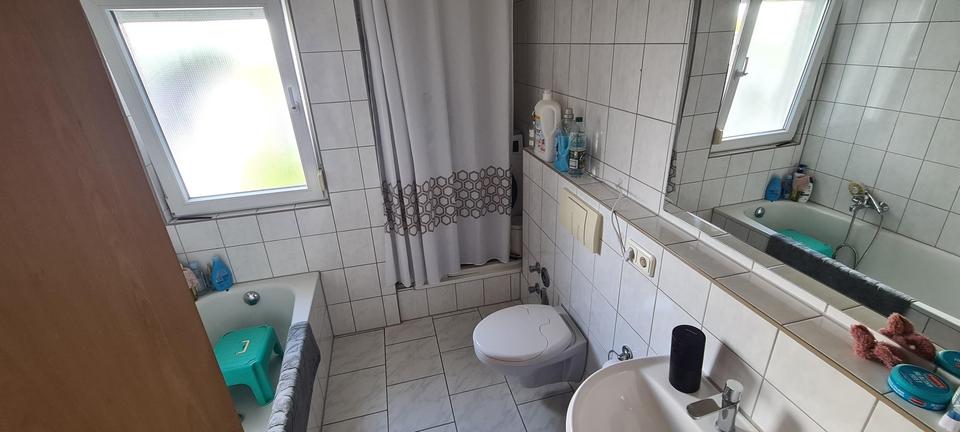 Etagenwohnung Untereisesheim - 3 Zimmer, 75 m&sup2;, 990&euro; | Angebot:25852528