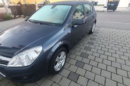 Opel Astra 135.500 km 4.500 &euro; Bad-Friedrichshall 74177