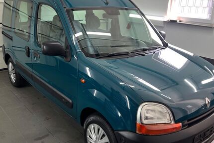 Renault Kangoo 136.081 km 2.499 &euro; Leimen(Heidelberg) 69181