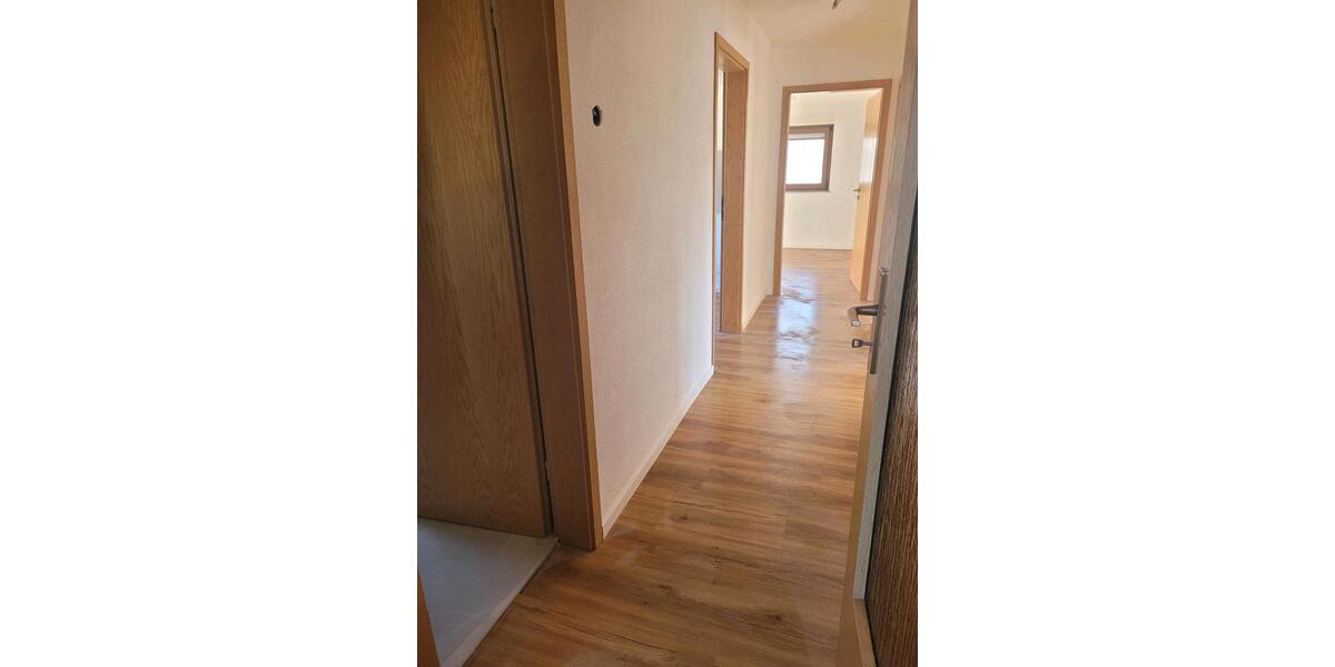 Dachgeschoßwohnung Heilbronn - 4 Zimmer, 63 m&sup2;, 1.100&euro; | Angebot:25286368