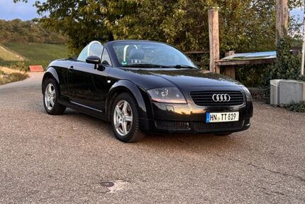 Audi TT 338.000 km 2.800 &euro; Massenbachhausen 74252