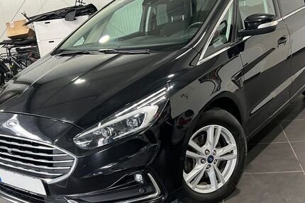 Ford S-Max 178.000 km 14.995 &euro; Bretten 75015
