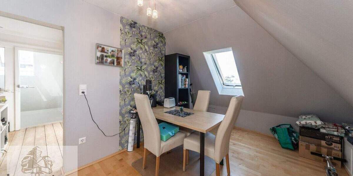 Mehrfamilienhaus, Wohnhaus Heilbronn / Neckargartach Neckargartach - 8 Zimmer, 194 m&sup2;, 548.000&euro; | Angebot:25742864