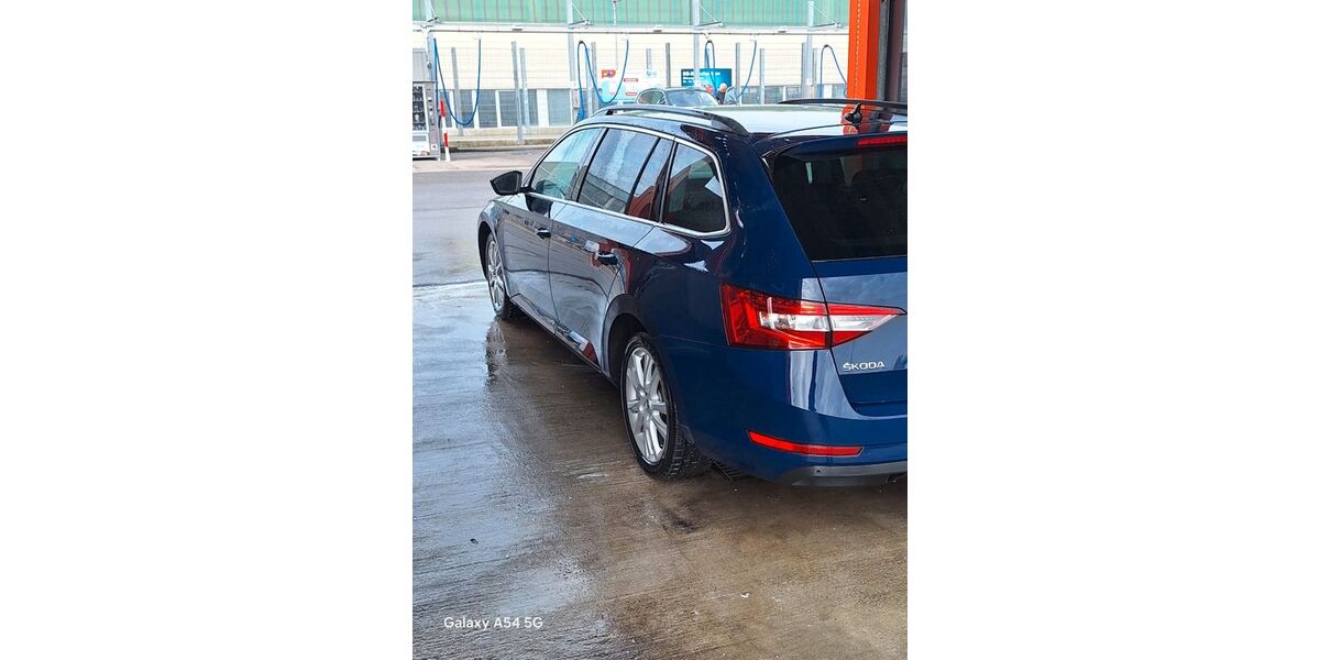 Skoda Superb 315.000 km 7.900 &euro; Daisbach 74915