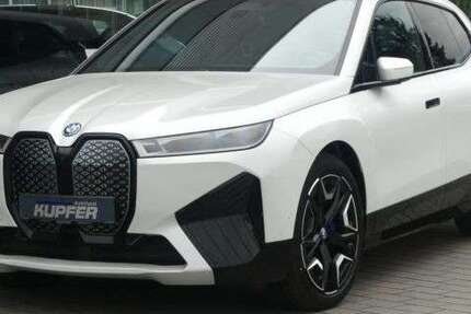 BMW iX 6.720 km 67.900 &euro; Vaihingen/Enz 71665