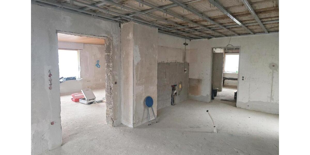 Etagenwohnung Gundelsheim - 4 Zimmer, 124 m&sup2;, 420.000&euro; | Angebot:25958742