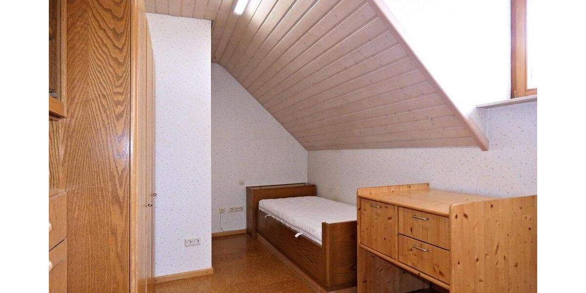 Etagenwohnung Heilbronn Biberach Biberach - 4 Zimmer, 137 m&sup2;, 1.100&euro; | Angebot:25695864