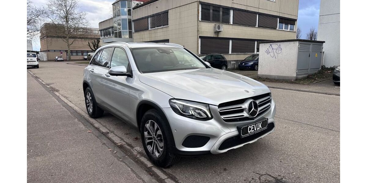 Mercedes-Benz GLC 250 94.000 km 27.900 &euro; Bad Friedrichshall 74177