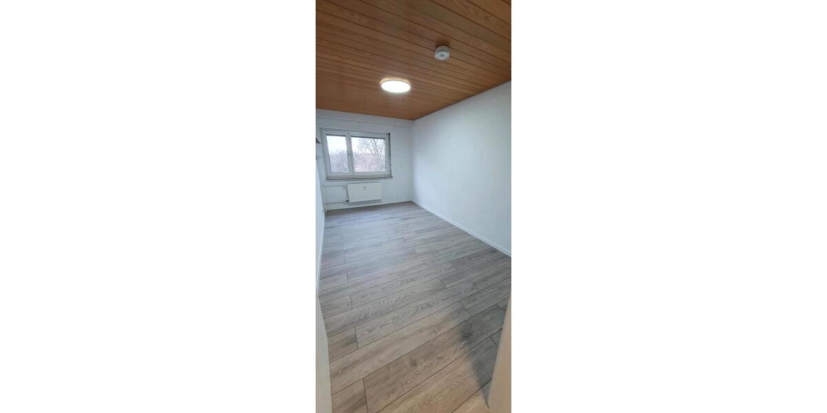 Etagenwohnung Mosbach - 3 Zimmer, 78 m&sup2;, 900&euro; | Angebot:19069937