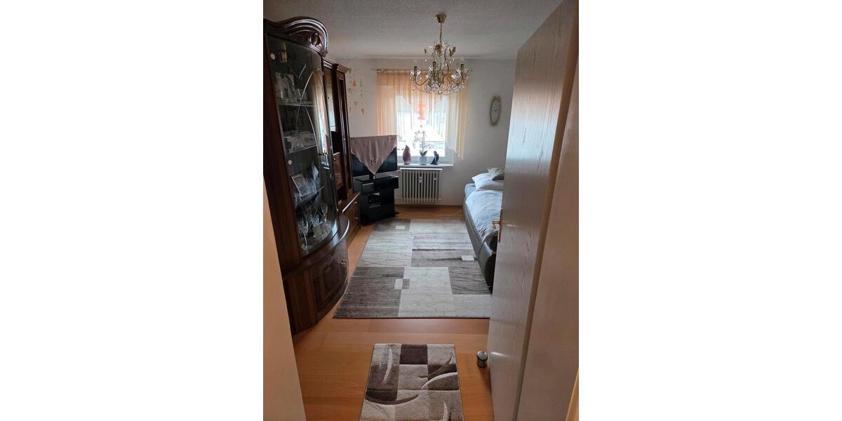 Etagenwohnung Gundelsheim - 3 Zimmer, 71 m&sup2;, 215.000&euro; | Angebot:24628623