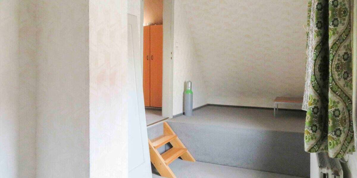 Einfamilienhaus Schwaigern - 5 Zimmer, 145 m&sup2;, 345.000&euro; | Angebot:25929038