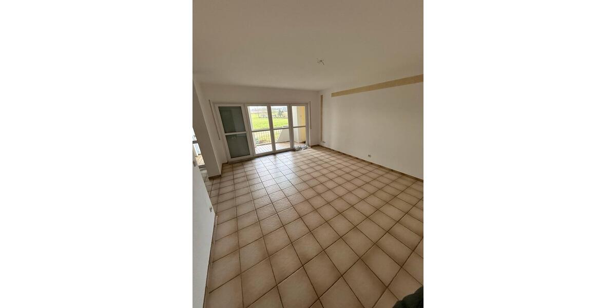 Etagenwohnung Untergruppenbach - 3.5 Zimmer, 115 m&sup2;, 1.630&euro; | Angebot:25982359