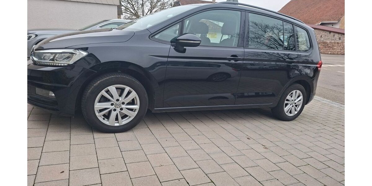 VW Touran 242.000 km 14.000 &euro; Sinsheim 74889