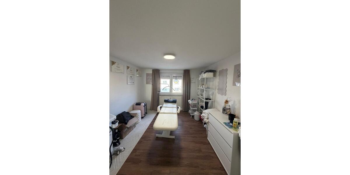 Etagenwohnung Bad Friedrichshall - 4 Zimmer, 95 m&sup2;, 309.000&euro; | Angebot:25957811