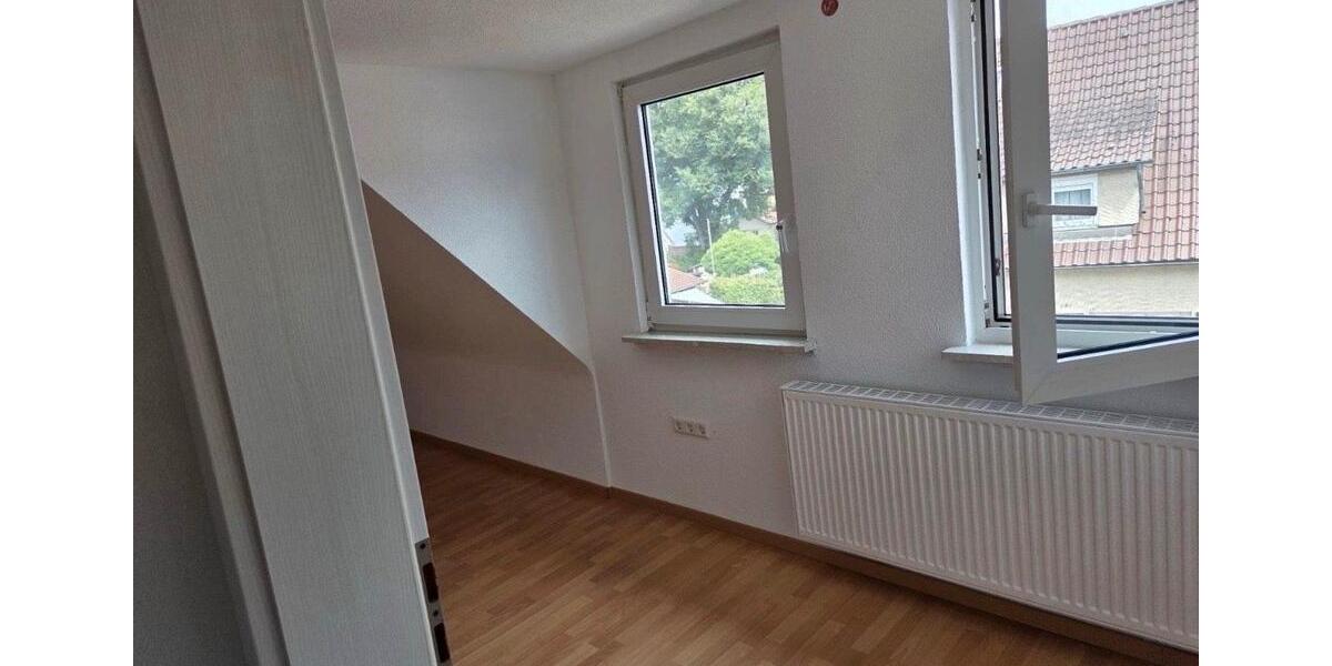 Etagenwohnung Mühlacker - 3 Zimmer, 70 m&sup2;, 750&euro; | Angebot:25853823