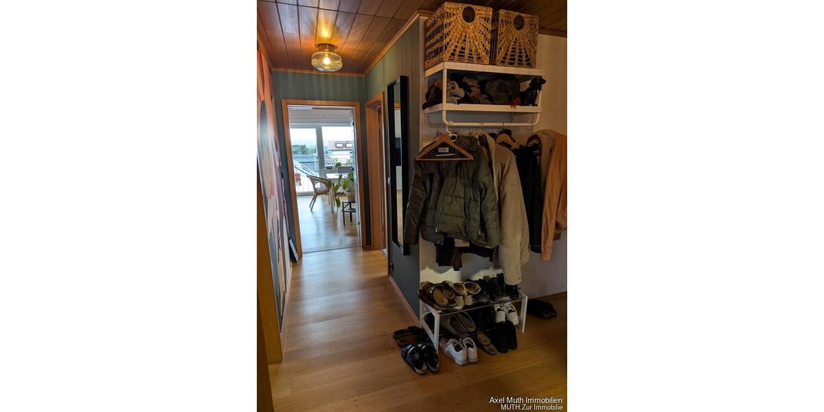 Dachgeschoßwohnung Eppingen - 3 Zimmer, 88 m&sup2;, 950&euro; | Angebot:26489765