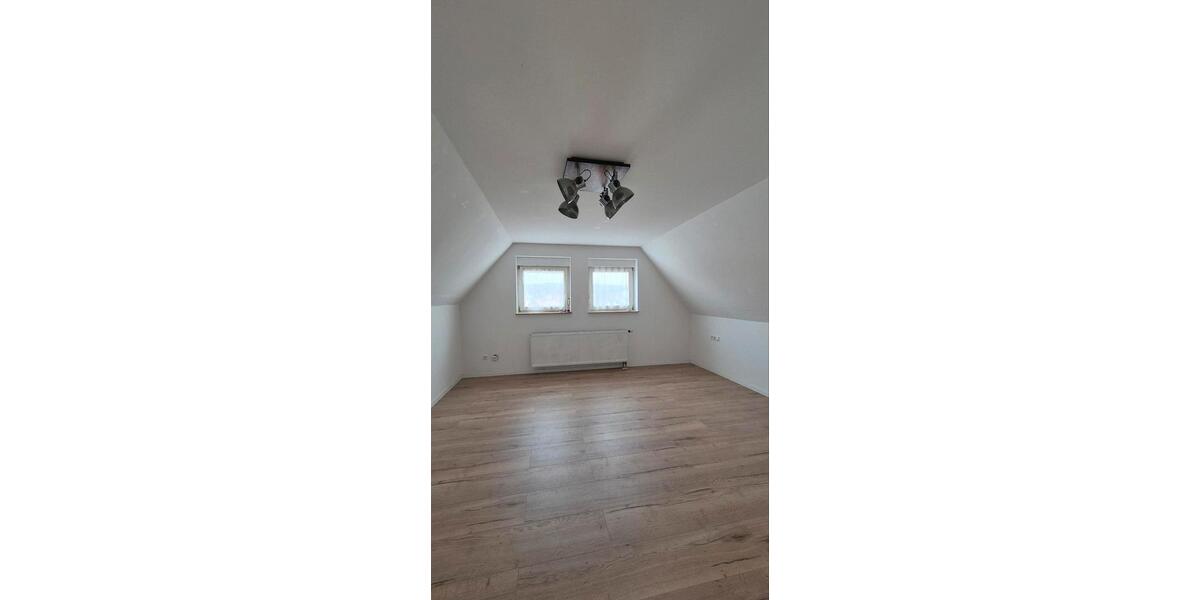 Maisonettenwohnung Maulbronn - 4 Zimmer, 84 m&sup2;, 1.200&euro; | Angebot:25976193