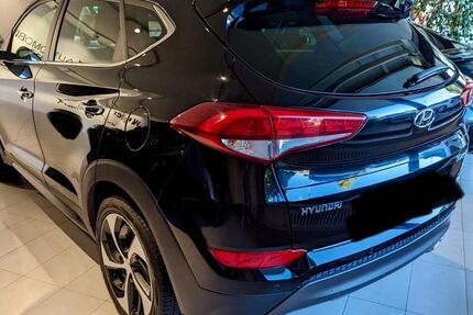 Hyundai TUCSON 102.000 km 15.800 &euro; Vaihingen an der Enz 71665