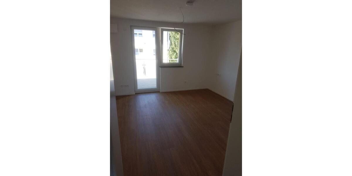 Etagenwohnung Nordheim - 4.5 Zimmer, 100 m&sup2;, 1.100&euro; | Angebot:25881355