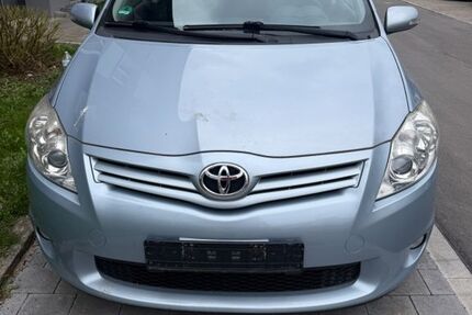 Toyota Auris 73.950 km 7.500 &euro; Niefern-Öschelbronn 75223