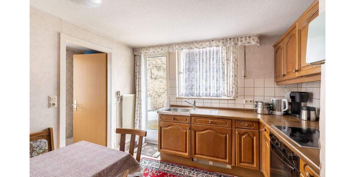 Einfamilienhaus Oberriexingen - 7 Zimmer, 178 m&sup2;, 195.000&euro; | Angebot:25698023