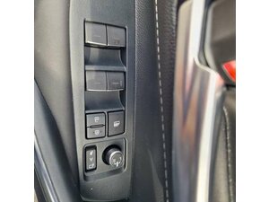 Suzuki Swace 1.8 Hybrid CVT Comfort+ Garantie 8.682 km 28.880 &euro; Obrigheim-Asbach 74847